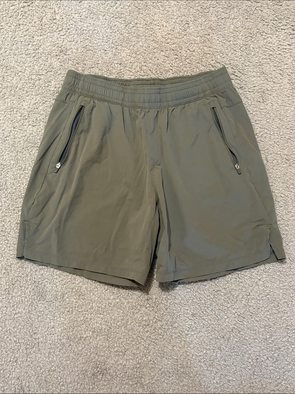 All in Motion size M Men's Olive Green Performance Shorts
